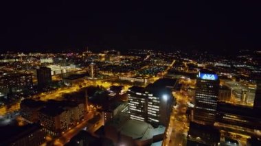 Syracuse New York Havacılık v2 Panning tersine çevirmek için, şehir merkezine bakıyor - Ekim 2017