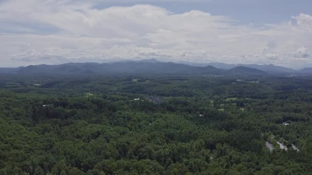 Asheville North Carolina Aerial V26 Vista Lenta Ascendente Biltmore Mansion — Vídeos de Stock