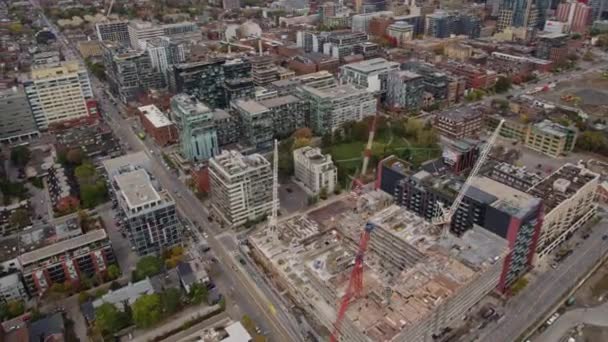 Toronto Ontario Aerial V10 Panning Birdseye Detail Fashion District Area — Wideo stockowe