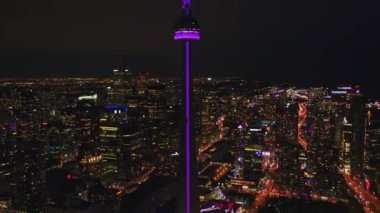 Toronto Ontario Havayolları v59 Eğlence Bölgesi şehir manzarası çevre yolu ve gölü - Ekim 2017
