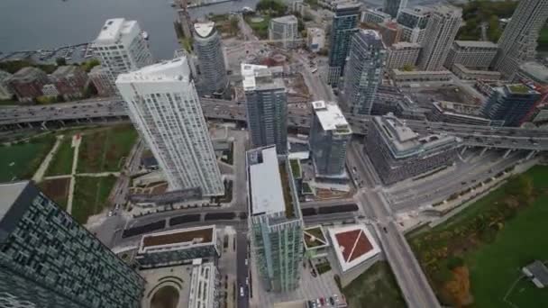 Toronto Ontario Aerial V13 Panoramiczny Krajobraz Miejski Lotu Ptaka Miastem — Wideo stockowe