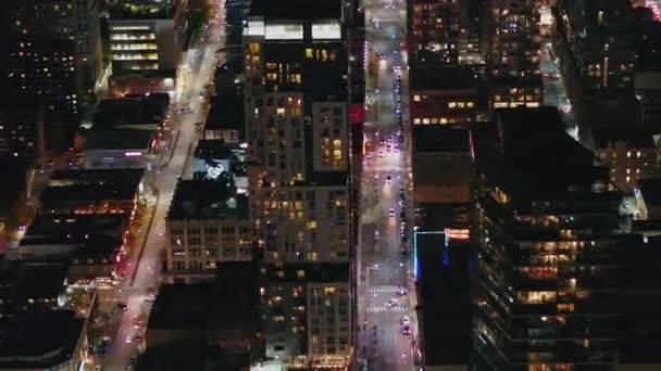 Toronto Ontario Aerial V68 Zbliżenie Krajobraz Miejski Centrum Miasta Nocy — Wideo stockowe