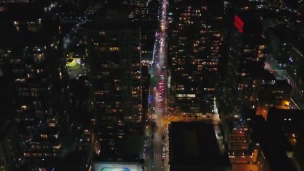 Toronto Ontario Aerial V78 Flying Path Nighttime Street Birdseye Wide — Video Stock