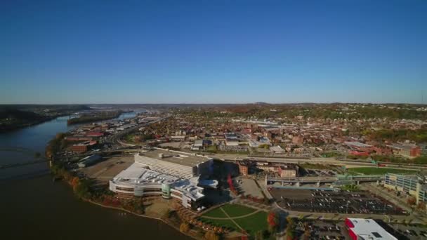 Pittsburgh Pennsylvania Aerial Panning Chateau Area Bridge Ohio River Views — Wideo stockowe