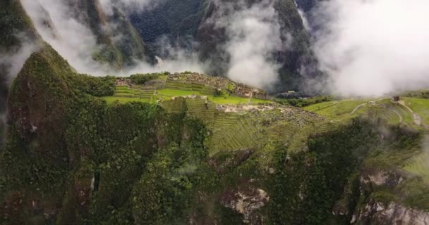 Machu Picchu Peru Havacılık Birdeye Manzarası Antik Harabeler Üzerinde Uçuyor — Stok video