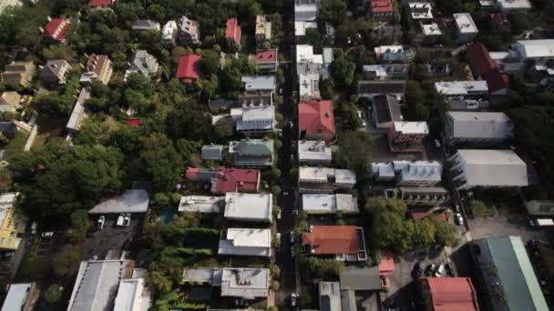 Charleston South Carolina Aerial V24 Panning Vertical Panoramic French Quarter — 비디오