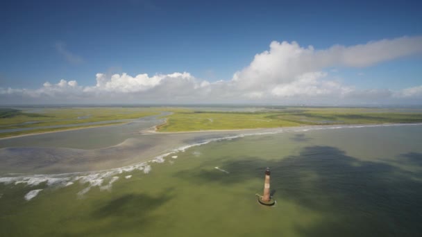 Charleston South Carolina Folly Beach Aerial V36 Lecący Powoli Nad — Wideo stockowe