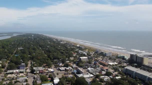 Charleston South Carolina Folly Beach Aerial V52 Panning Van Folly — Stockvideo