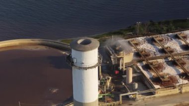 Charleston Güney Carolina Havacılık V109 Kağıt fabrikası ve tesislerinin detaylı görüntüsü - Ekim 2017