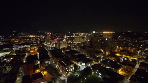 Providence Rhode Island Aerial Schwenkt Nachts Durch Die Innenstadt Oktober — Stockvideo