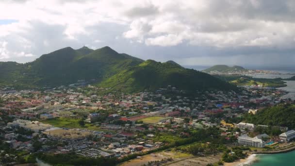 Maartin Aerial V78 Tiefflug Über Dem Stadtgebiet Von Marigot Januar — Stockvideo