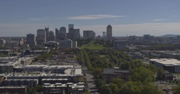 Nashville Tennessee Aerial V10 Volando Hacia Edificio Del Capitolio Paisaje — Vídeos de Stock