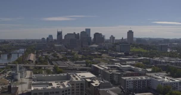 Nashville Tennessee Aerial Downtown Stadsgezicht Horizontaal Naar Jefferson Street Kruising — Stockvideo