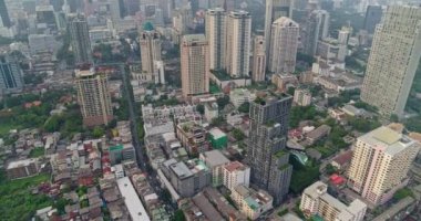 Bangkok Tayland Havacılık v3 Birdeye Thung Maha Mek 'in dikey çatısı manzarası - Mart 2018