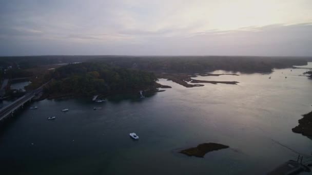 York Maine Aerial V79 Panoramic Cityscape Reverse Flying October 2017 — Stock Video