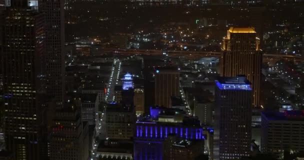 New Orleans Louisiana Aerial V18 Rondvliegend Naar Birdseye Nachtzicht Stadsgezicht — Stockvideo