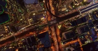 Bangkok Tayland Havayolları V16 High, dikey, gece kavşağın ayrıntıları - Mart 2018