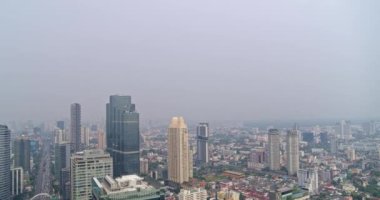 Bangkok Tayland Havacılık V53 Yüksek Şehir Manzarası dikey detaylara doğru alçalıyor - Mart 2018