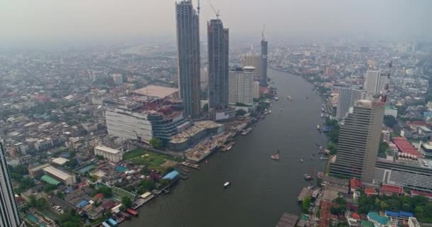 Bangkok Thaiföld Aerial V50 Panning High Very Low Waterfront Detail — Stock videók