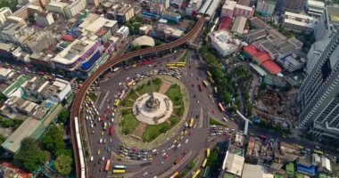 Bangkok Tayland Havacılık v136 Panning Birdeye Zafer Anıtı - Mart 2018