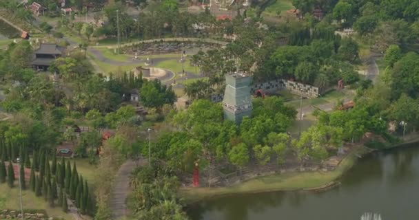 Chang Mai Thailand Flygfoto Panning Birdseye Detalj Formell Trädgård Mars — Stockvideo