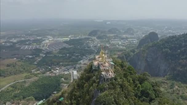 Krabi Thailand Aerial V30 Flying Low Tiger Cave Mountain Temple — Stock Video