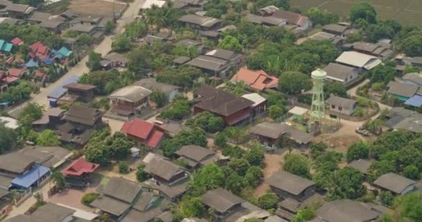 Thung Thailand Aerial V18 Vzestupný Pohled Ptačí Perspektivy Vesnici Okolní — Stock video