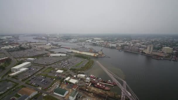 Norfolk Virginia Aerial Panning Waterside District Portsmouth Ship Detail Październik — Wideo stockowe