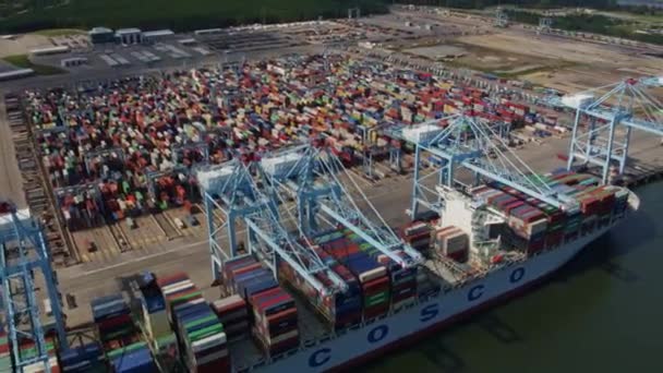 Norfolk Virginia Aerial V22 Dettaglio Birdseye Del Container Terminal Vista — Video Stock