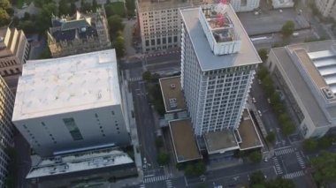 Richmond Virginia Havacılık v5 Birdseye, dikey, şehir merkezinin gün batımı görüntüsü - Ekim 2017