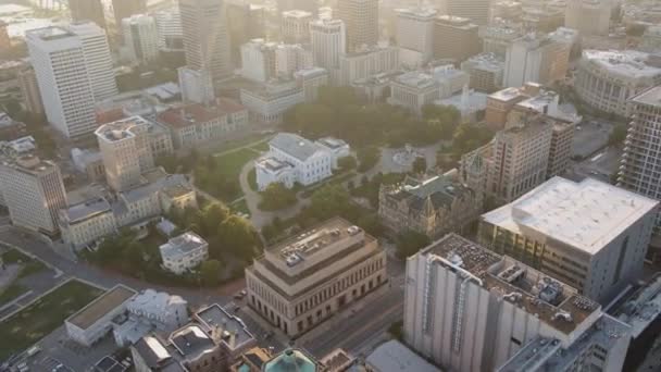 Richmond Virginia Aerial Birdseye Sunset Cityscape View Downtown Capitol Building — 비디오