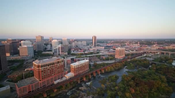 Richmond Virginia Aerial V13 Flying James River Cityscape Sunset Views — Stock video