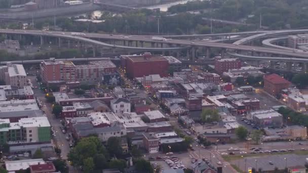 Richmond Virginia Havayolları V23 Panning Kuş Bakışı Main Street Stasyonu — Stok video