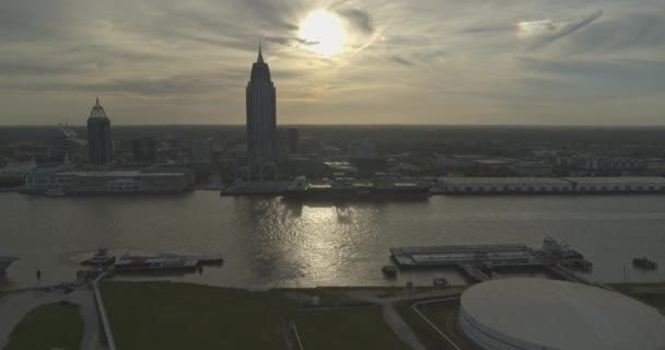 Mobile Alabama Aerial Volando Bajo Sobre Zona Industrial Del Río — Vídeos de Stock