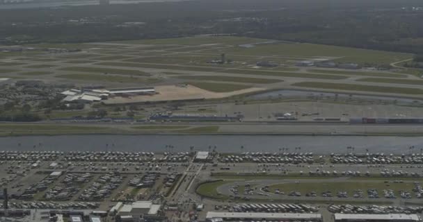 Daytona Beach Florida Aerial V17 Overdag Vogelzicht Het Meer Beroemde — Stockvideo