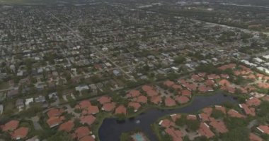 Kuzey Napoli Florida Havacılık V3 körfez kıyısının lüks evleri ve mülkleri - DJI Inspire 2, X7, 6k - Mart 2020