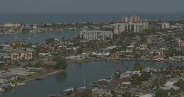 Clearwater Florida Havacılık V2 ada arazileri ve körfez kanalı - DJI Inspire 2, X7, 6k - Mart 2020