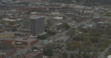 Columbus Georgia Havacılık V6 alçak mahalle ve ormanın kuş bakışı görüntüsü - DJI Inspire 2, X7, 6k - Mart 2020
