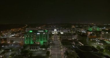 Montgomery Alabama Havacılık v5 Başkent binası ve Dexter Bulvarı 'nın kuş bakışı görüntüsü - DJI Inspire 2, X7, 6k - Mart 2020