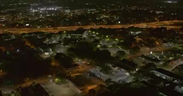 Tampa Florida Aerial Rotation Bâtiments Faible Hauteur Autoroute Dans Zone — Video