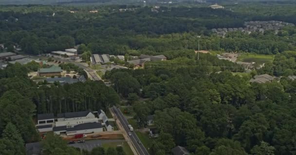 Woodstock Georgia Aerial Pan Right Shot Calm Neighborhood Wild Forest — Αρχείο Βίντεο