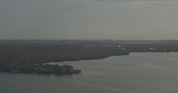 Tampa Florida Aerial V61 Pan Prawy Strzał Miasta Old Tampa — Wideo stockowe