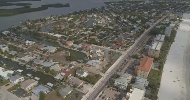 Fort Myers Beach Florida Aerial Casas Luxo Longo Bairro Litoral — Vídeo de Stock