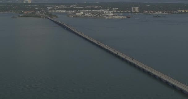 Tampa Florida V69 Aérea Inclinar Tiro Howard Franklin Bridge Dji — Vídeo de Stock