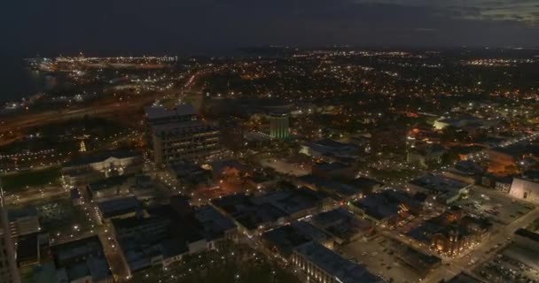 Móvel Alabama Aerial V25 Vista Descendente Paralaxe Centro Cidade Horizonte — Vídeo de Stock