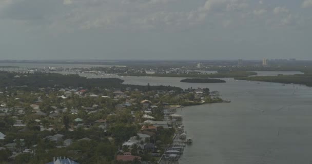 Fort Myers Beach Florida Aerial Seguimiento Disparo Desde Barrio Del — Vídeos de Stock