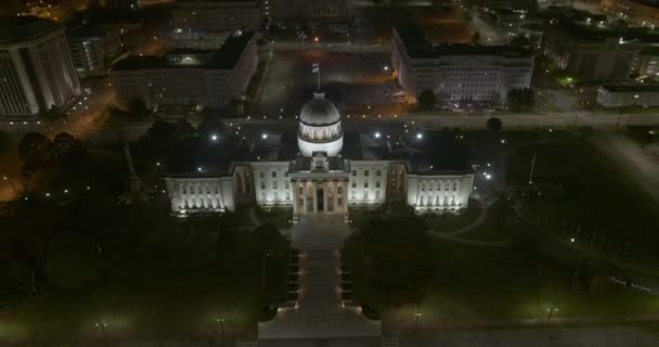 Montgomery Alabama Aerial Dramatic Overhead View Pullout Capitol Building Dexter — 图库视频影像