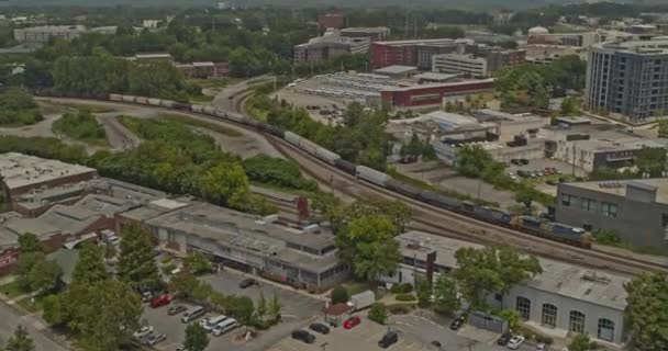 Atlanta Georgia Aerial V629 Birdseye Skott Rörliga Tåg Westside Provisions — Stockvideo