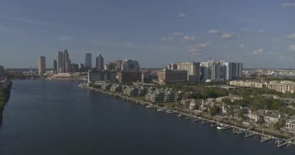 Tampa Florida Aerial V30 Birdseye Disparo Harbour Island Seddon Channel — Vídeo de stock