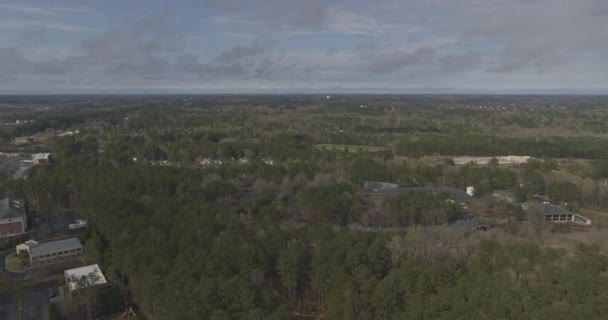 Peachtree City Georgia Havayolları Geniş Açılı Orman Mahalle Kuşbakışı Görüntüsü — Stok video